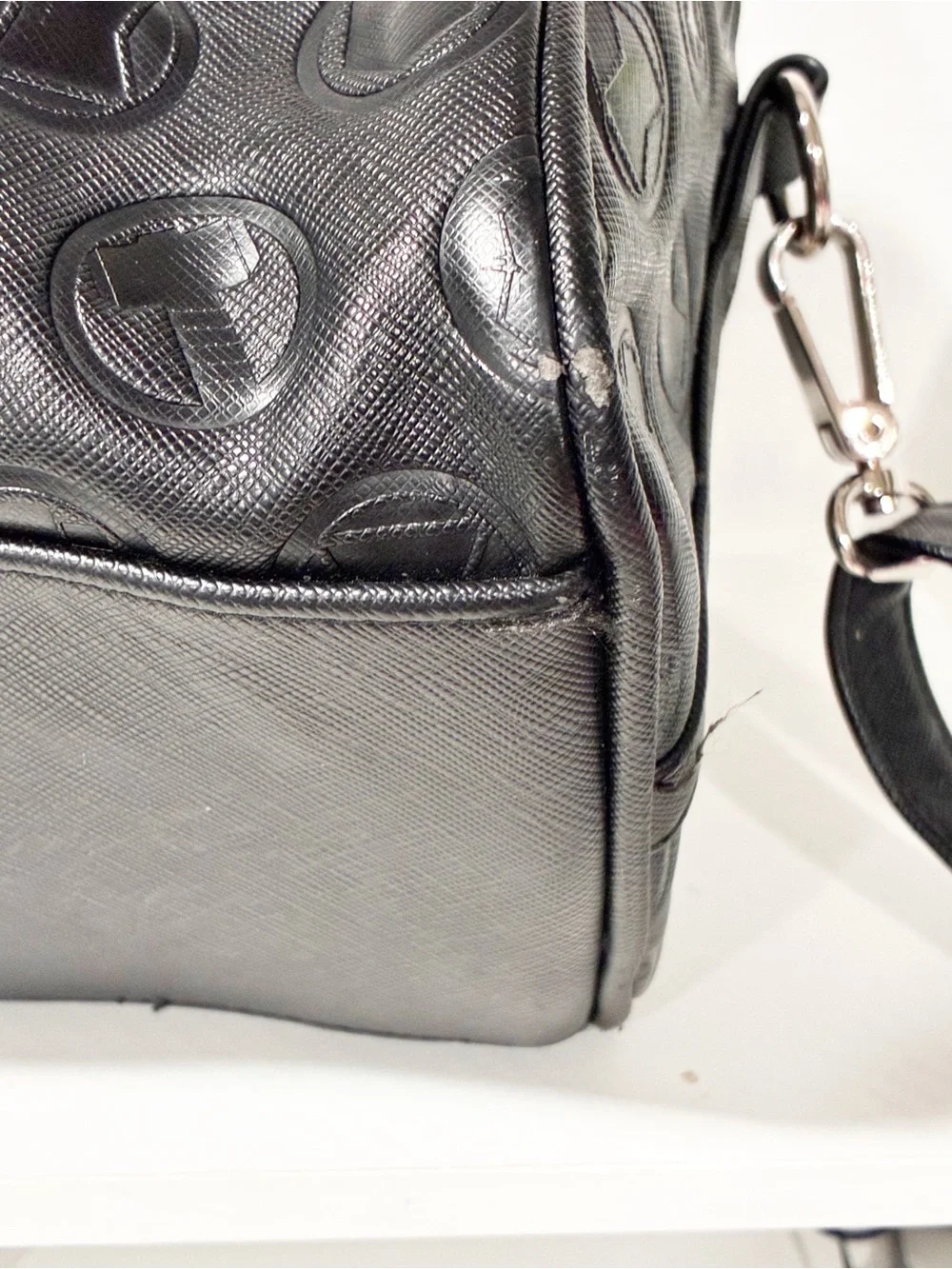 Loungefly Avengers Faux Leather Cross Body Handbag Black